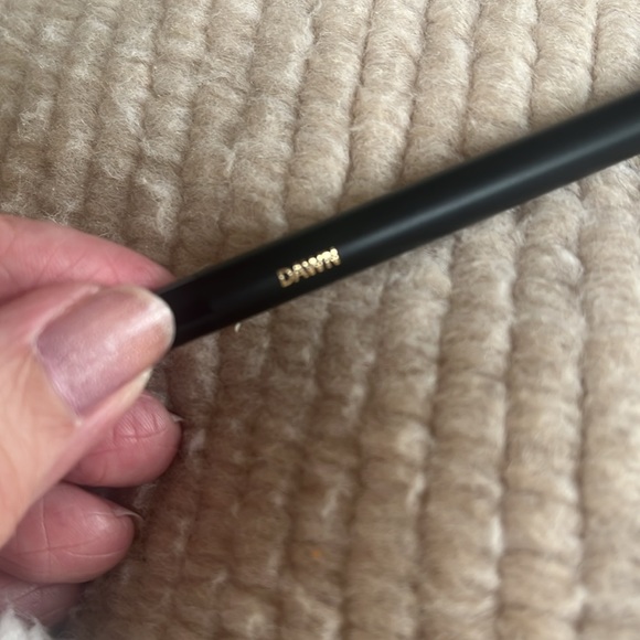Laritzy Cosmetics Gel Liner in Shade Dawn (black color).  New!  No Box. - Picture 2 of 3